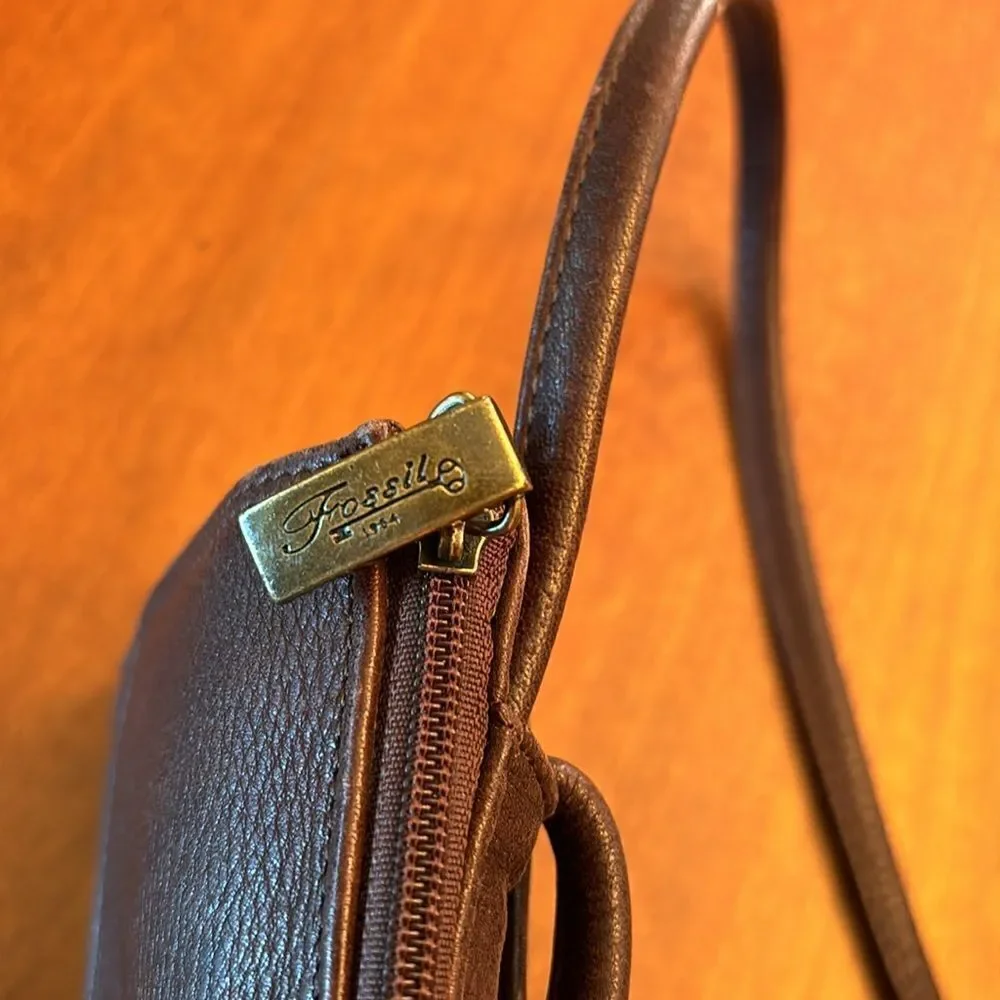 Fossil Travel Trifold Wallet & Purse Crossbody, Brown Pebble Leather